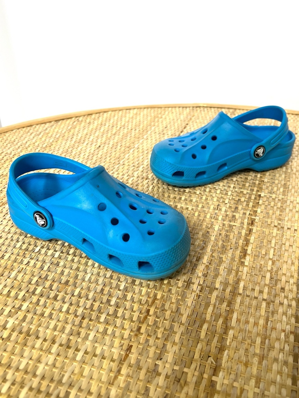 Crocs Baya Clog Kids bright blue Waterproof Vaca everyday play shoes Unisex C 12